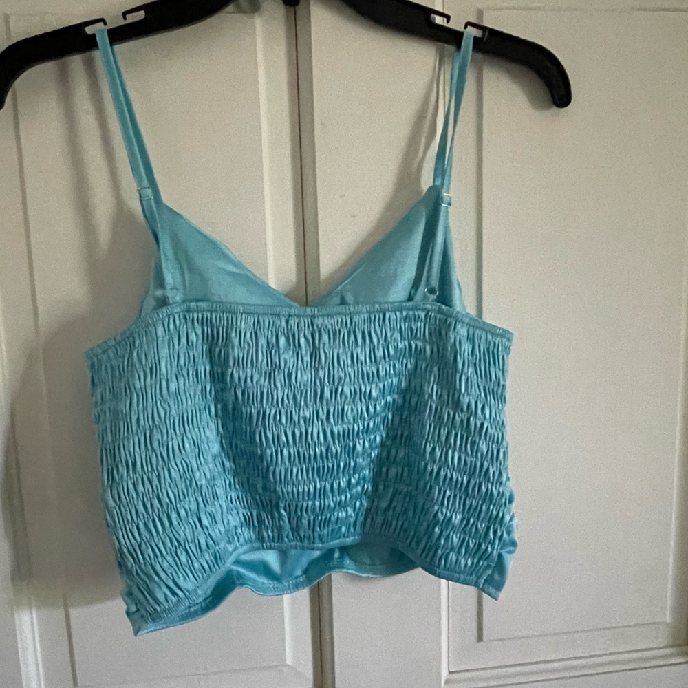 Turquoise Top - Picture 2 of 2